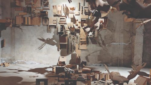 O Museu Tolon de Arte Moderna reúne mais de 3.500 obras que dão visibilidade à arte antitotalitária e a artistas ligados ao Aivanismo